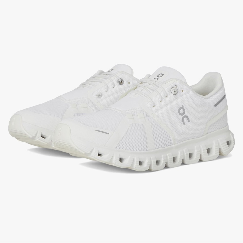On Womens Cloud 6 (All Sizes are Wide!!)